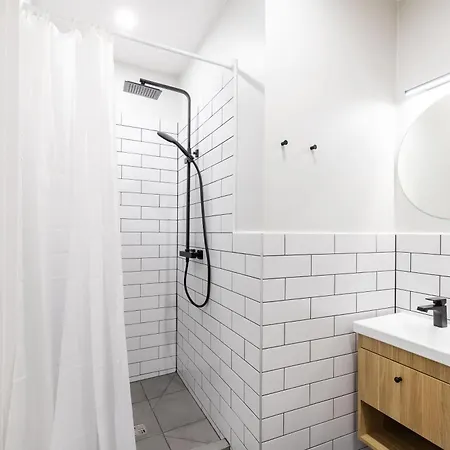 Youston Self Check-in Vilnius